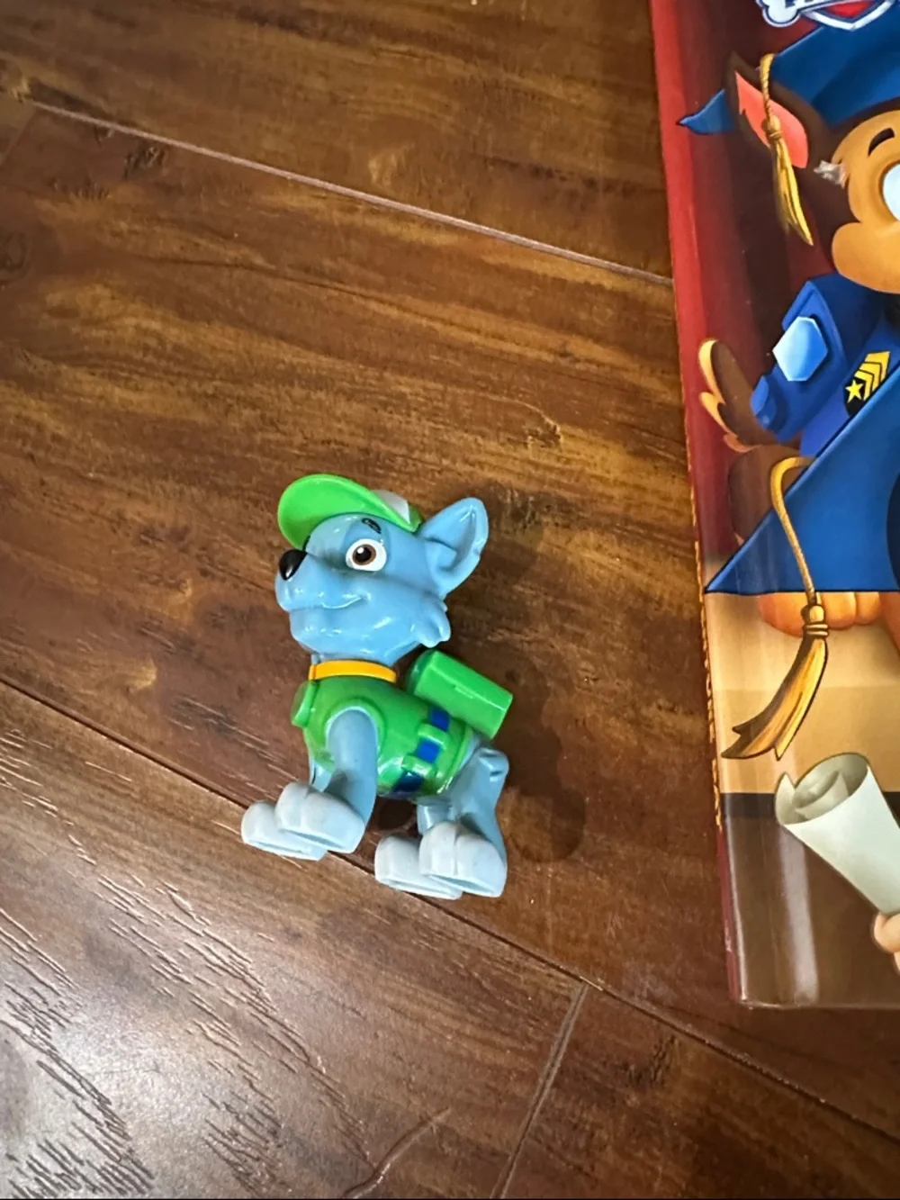 Paw Patrol Book Bundle 5 Minute Stories Graduation Day TY Everest + Rocky Figure